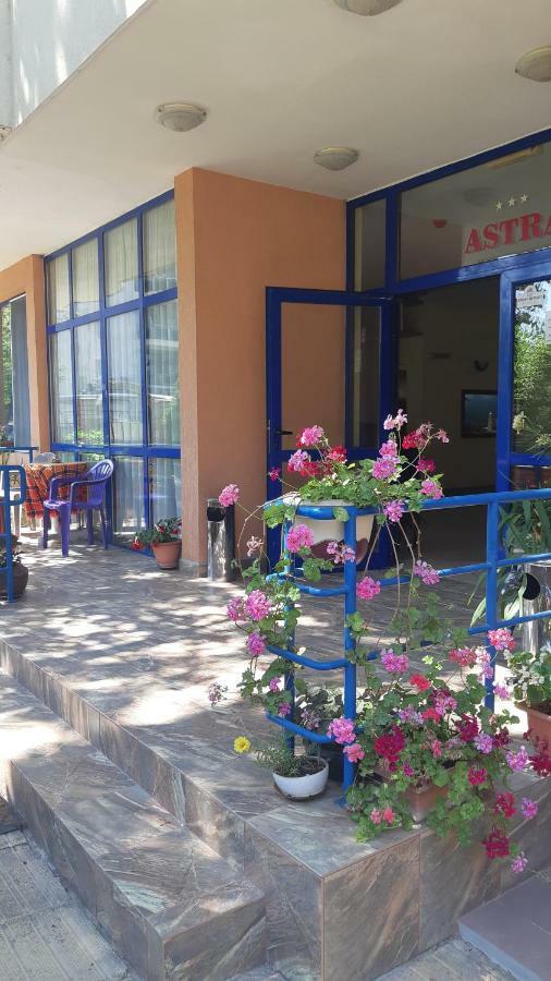 Hotel Complex Astra Słoneczny Brzeg Zewnętrze zdjęcie